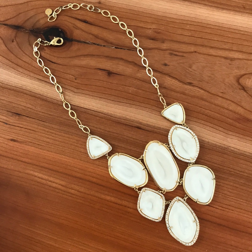 SOLD🌸 Stella&dot Statement Necklace